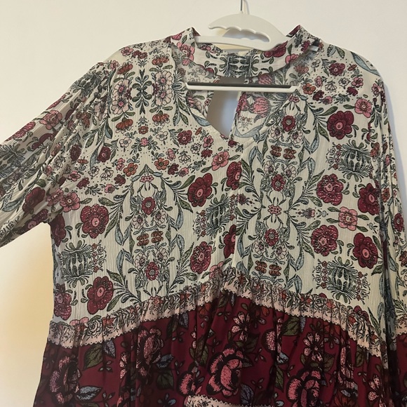 Flowy flower blouse - Picture 1 of 3